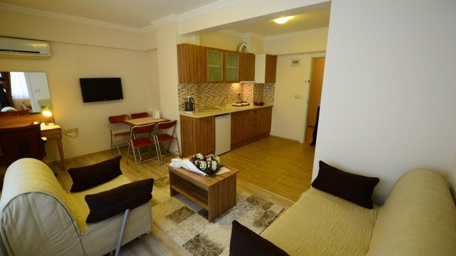 Suite Room, Garden View