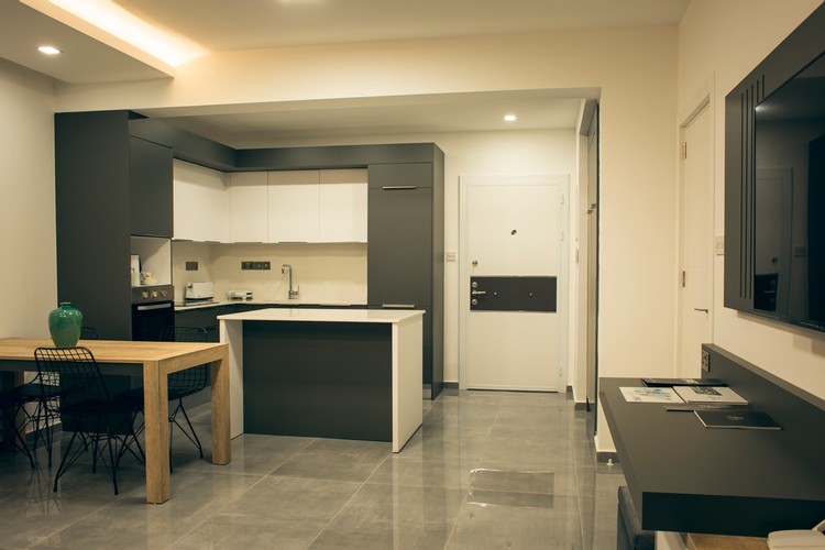 Deluxe Daire Oda, Kara Manzaralı