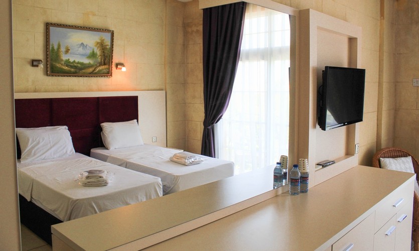 Classic Oda, Havuz Manzaralı