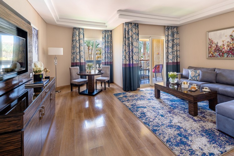 Deluxe Suite Room, Pool View
