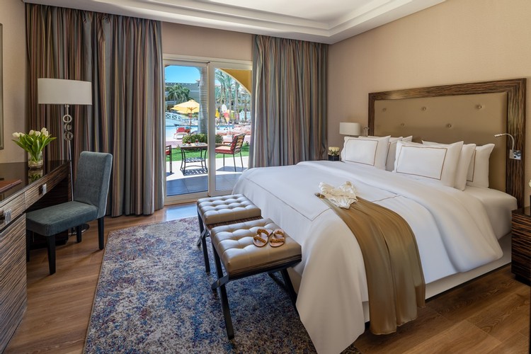 Grand Suite Room, Pool View