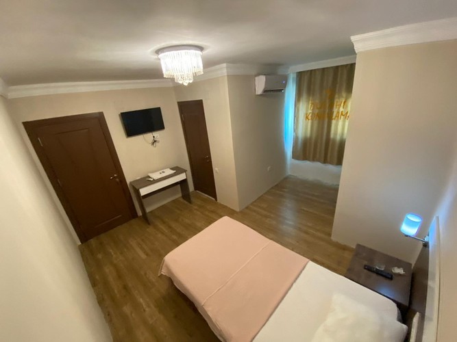Single Room (1 Person)
