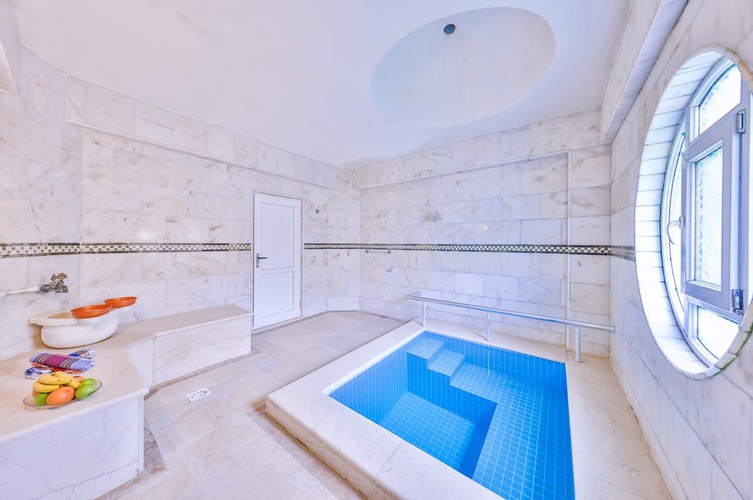 Villa Duplex Room (Jacuzzi)