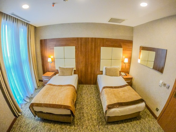 Economy Room