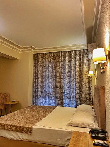 Standart Şehir Manzaralı Tek Kişilik Oda