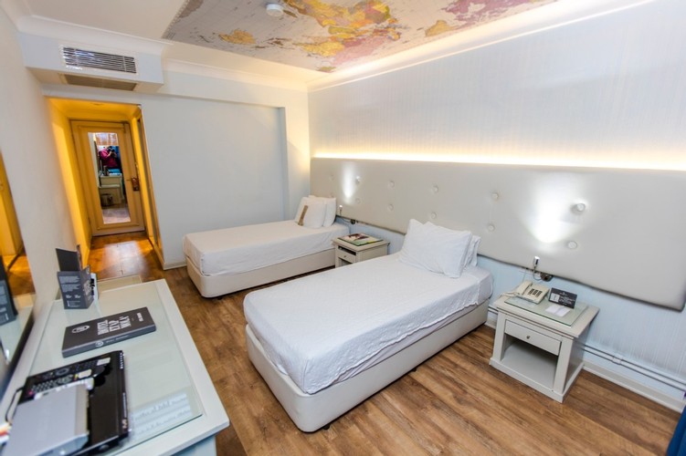 Iki Ayrı Yataklı Oda