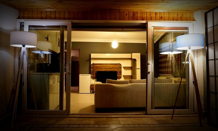 Suit Teras 1+1 Daire Oda (Teraslı)