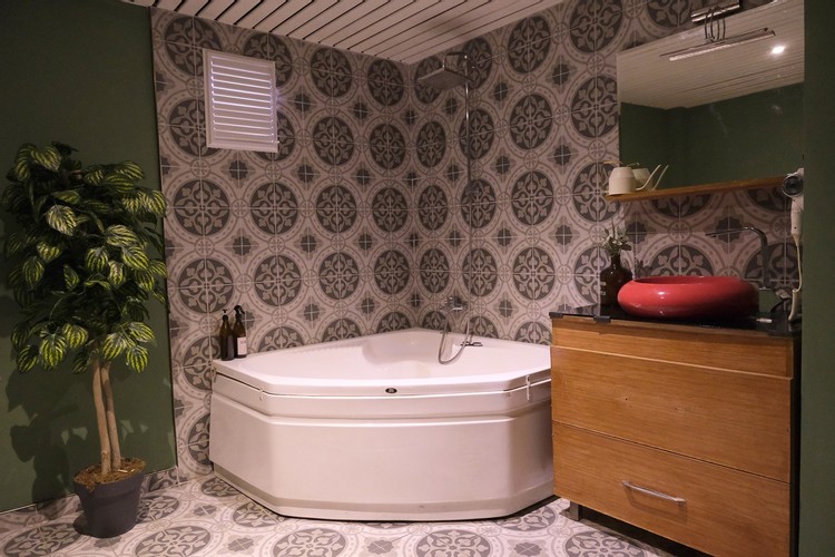 Aile 2+1 Daire Odası (Jakuzi)