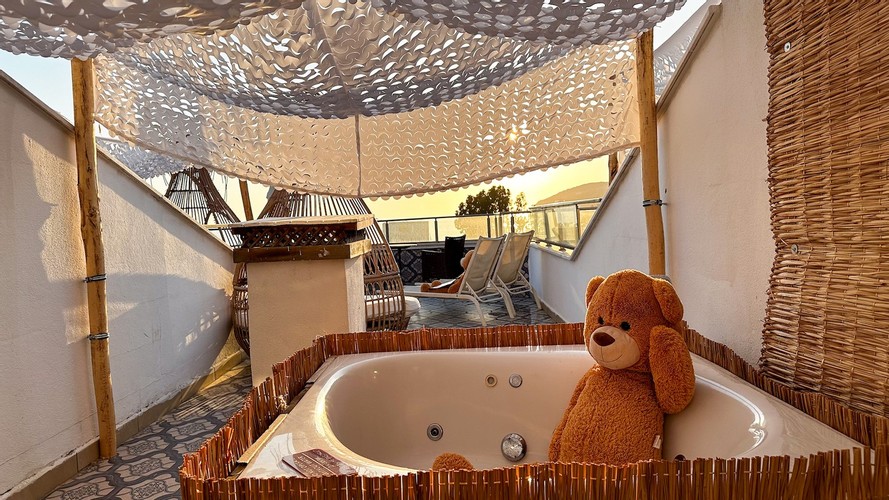 Club Oda, Deniz Manzaralı (Jakuzi)