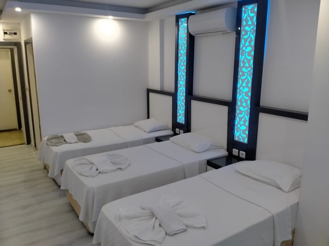 Suit Oda, Kara Manzaralı