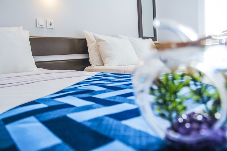 Standart Oda, Havuz Manzaralı