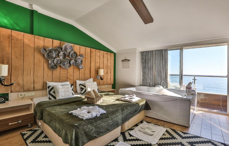 Suite Room, Sea View (Jacuzzi)