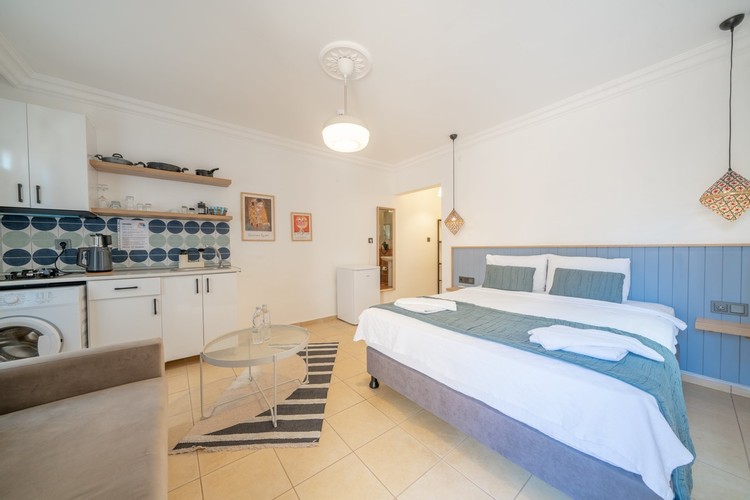 Studio Garden Floor Room, Garden View