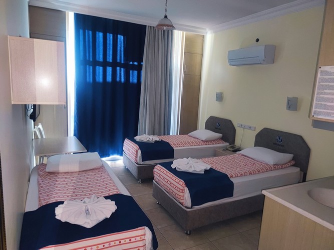 Standard Room (3 Person)