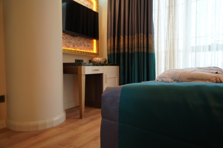 Economy Room (1 Person)