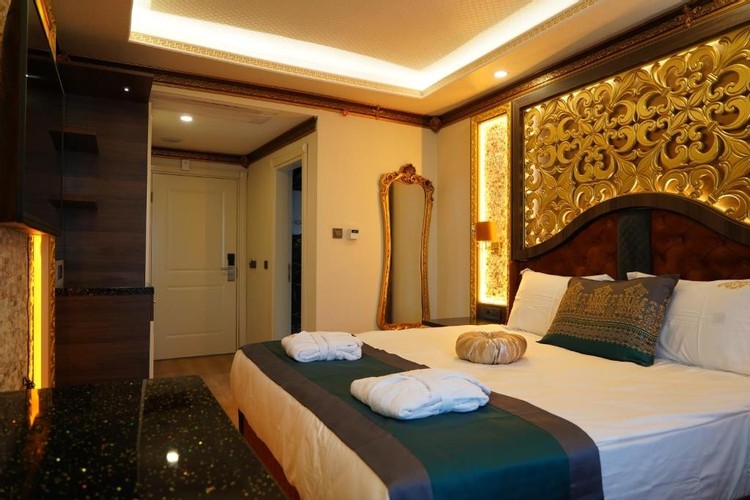 Deluxe Room (Jacuzzi)