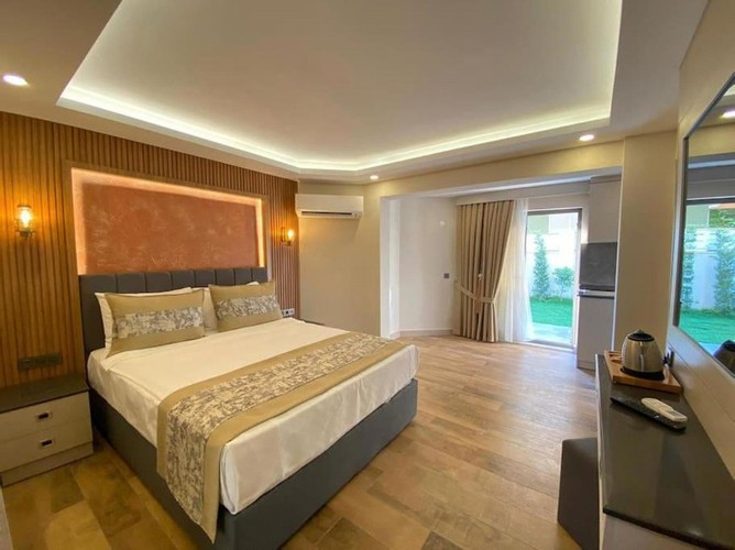 Suit Teras Oda (Teraslı)