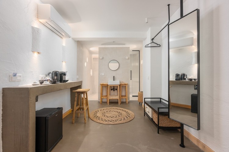 Sokak Manzaralı Oda 3