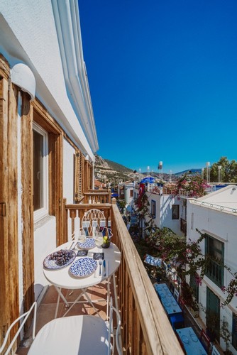 Balkonlu Oda, Deniz Manzaralı (Balkonlu)