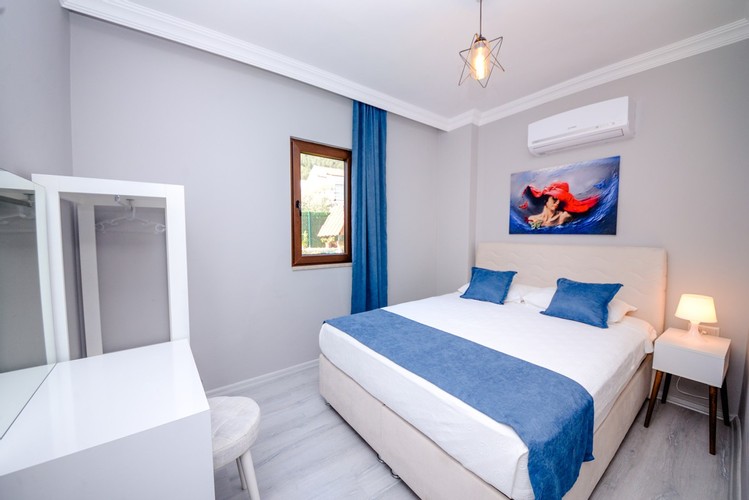 Apart, Bahçe Manzaralı