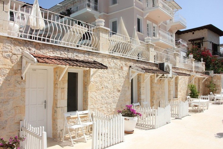 Standard Room (3 Person)