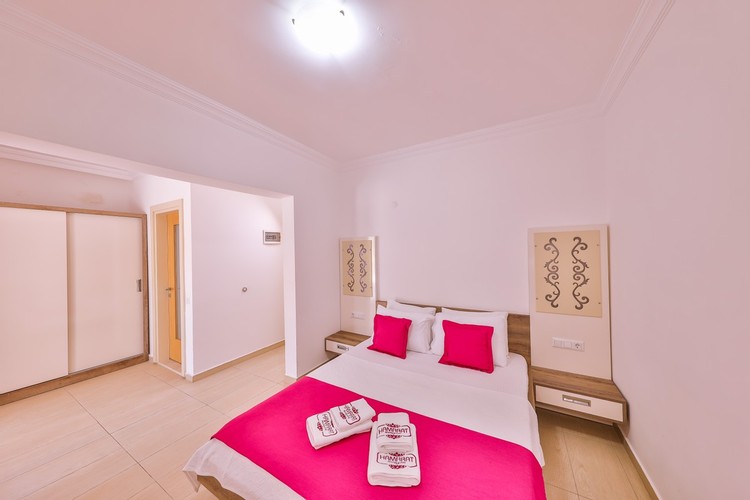 Standart Oda, Bahçe Manzaralı (Balkonlu)