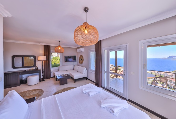 Deluxe Suite Room, Sea View (Balcony)