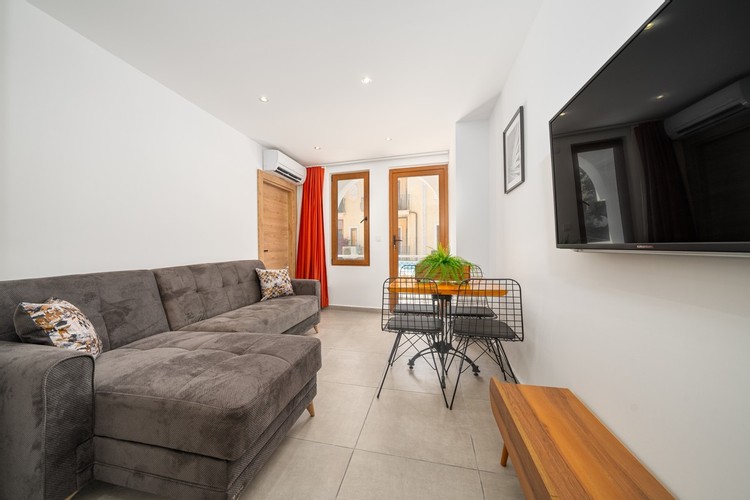 Suit Ek Oda (Balkonlu)