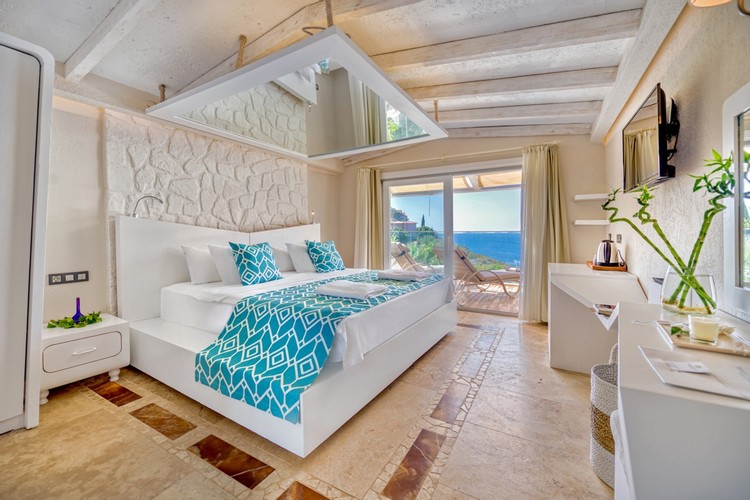 Standart Oda, Deniz Manzaralı (Balkonlu)