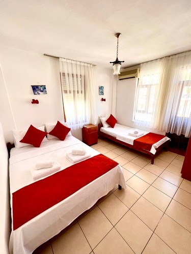 Standart Oda (1 Kişilik, Balkonlu)