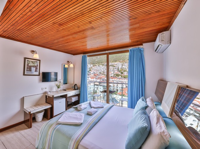 Terrace Room, City View (Terrace)