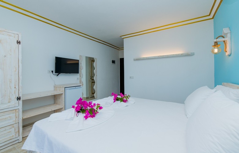 Bahçe Katı Oda, Kısmi Deniz Manzaralı