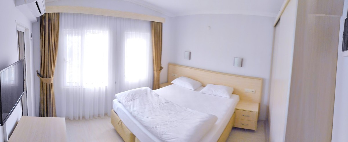 Standard Room (Balcony)