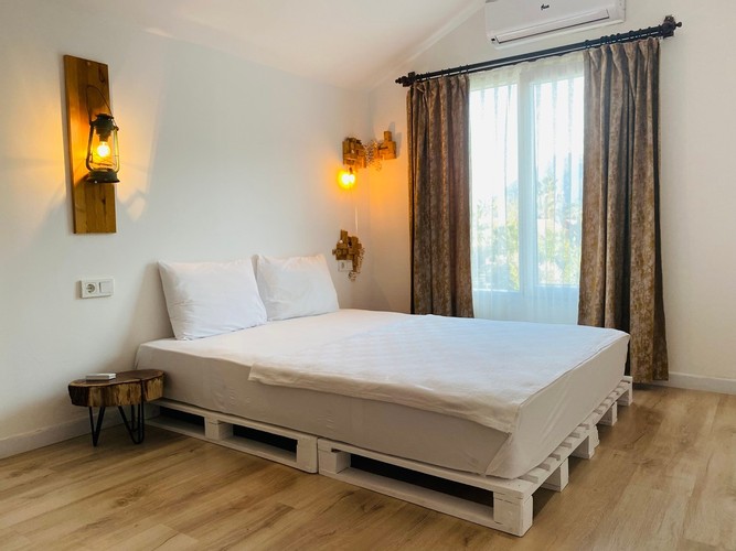 Aile Dubleks Odası, Dağ Manzaralı