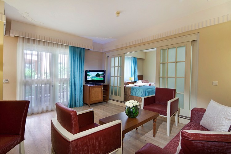 Club Aile Deluxe Suit Odası