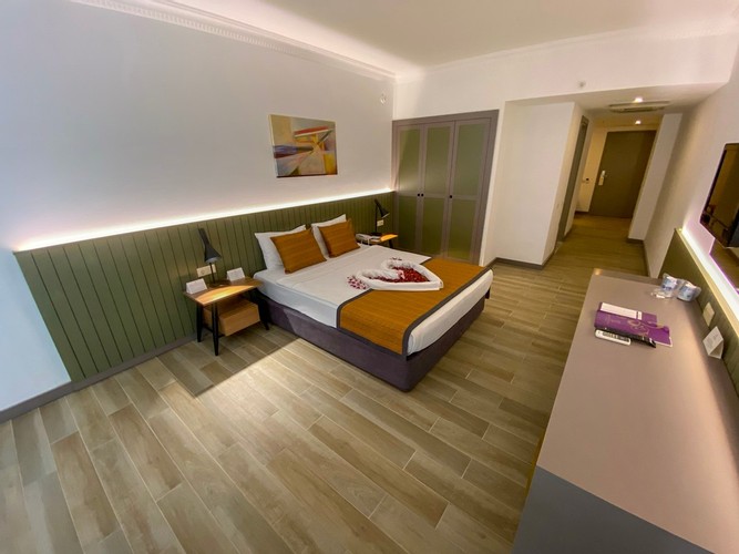 Aile Ana Bina Odası