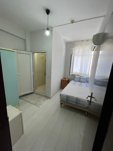 Standard Room (1 Person)