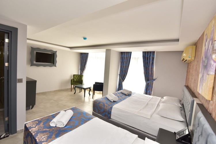 Large Business Oda (3 Kişilik)