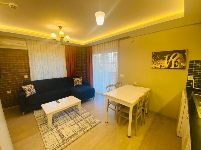 Apart Daire Dubleks Oda, Bahçe Manzaralı