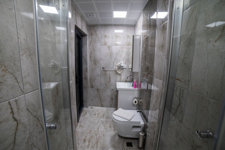 Bahçe Katı Oda, Deniz Manzaralı