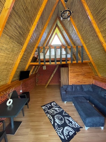 Bungalow Luxury Room