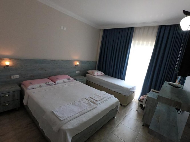 Standard Room (3 Person)