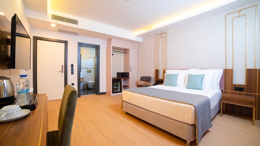 Standard Room, City View