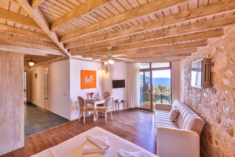 Studio Oda, Deniz Manzaralı