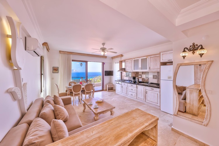 Aile Suit Odası, Deniz Manzaralı