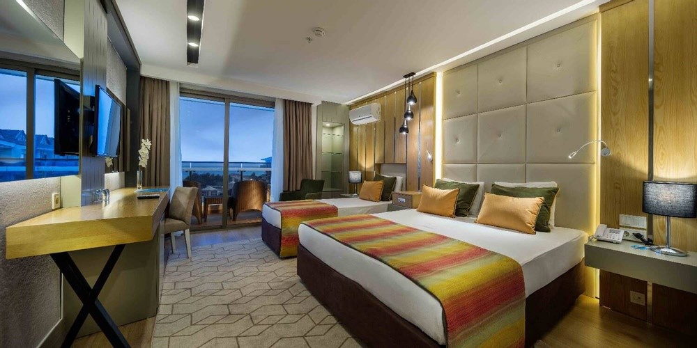 Aile Deluxe Odası, Deniz Manzaralı