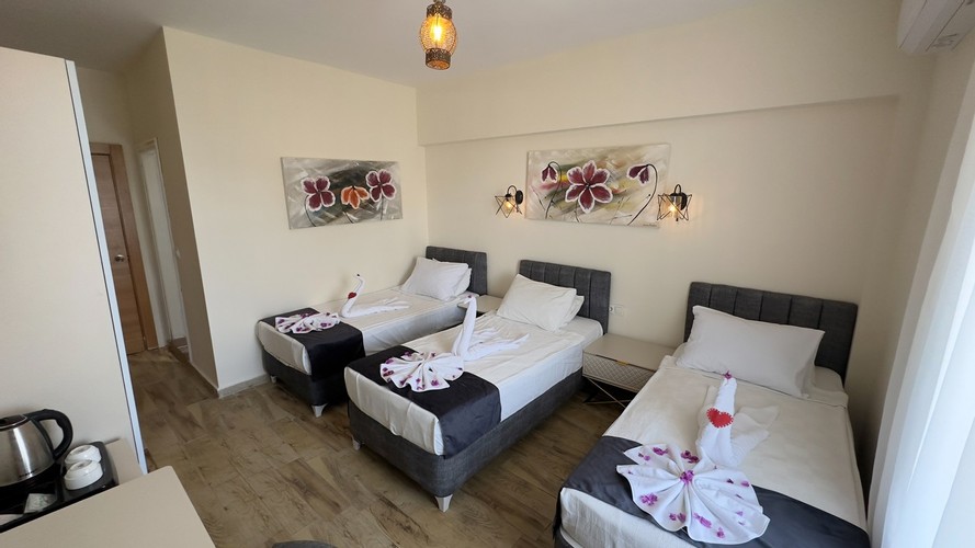 Standard Room (3 Person)