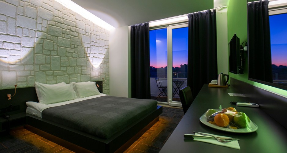 Superior Room, Partial Sea View