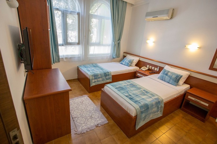 Standard Room (3 Person)