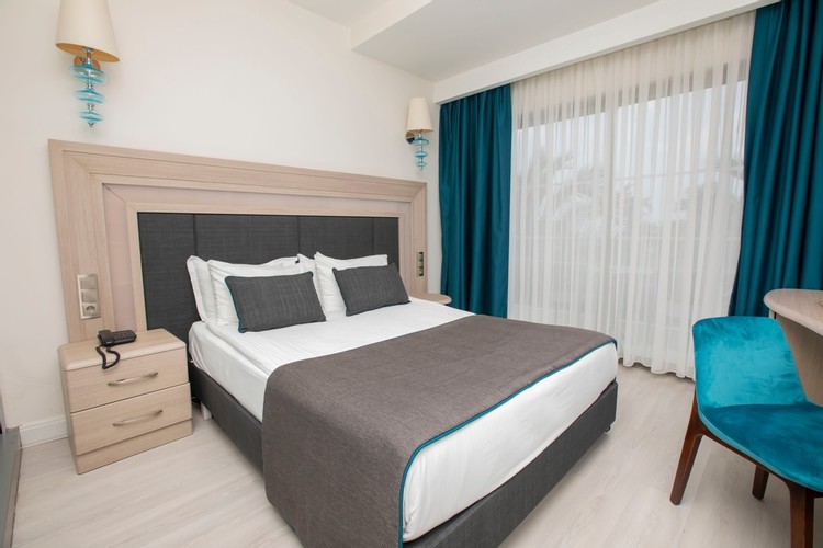 Standart Oda, Kara Manzaralı